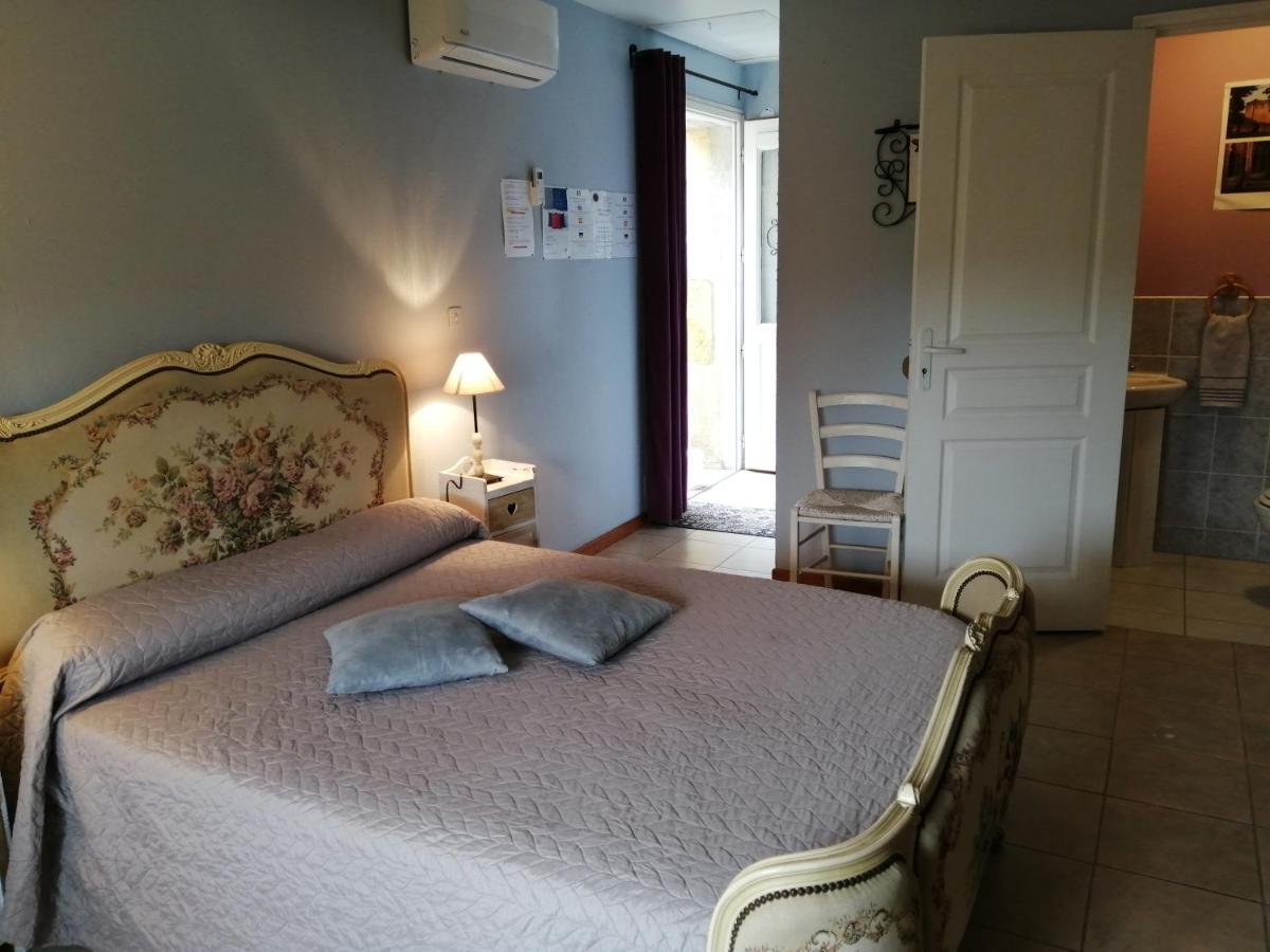 Chambre 1 PEYROUTAS Vignonet St Emilion Extérieur photo